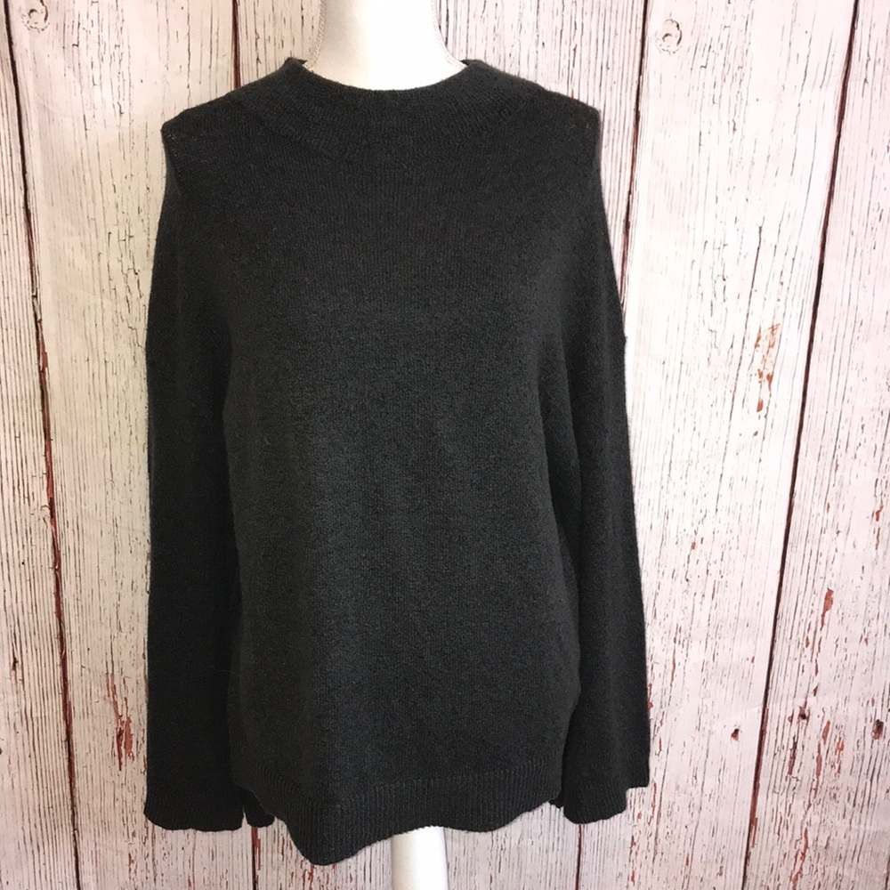Bp sweater